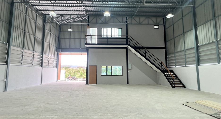 For rent 2 ベッドルーム warehouse in Lam Luk Ka, Pathum Thani