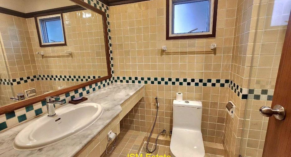 For rent 2 bedrooms condo in Hua Hin, Prachuap Khiri Khan