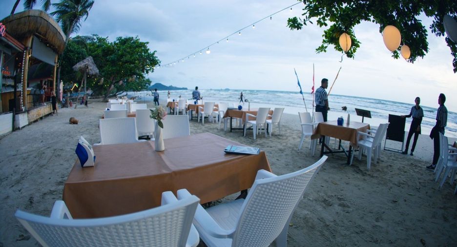For sale 35 bedrooms hotel in Ko Chang, Trat