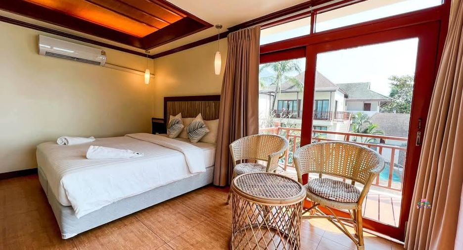 For sale 35 bedrooms hotel in Ko Chang, Trat
