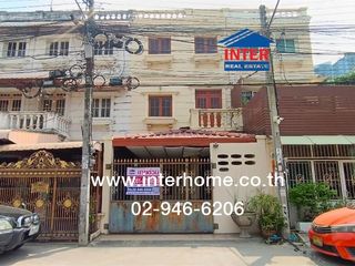 For sale 4 bed townhouse in Mueang Nonthaburi, Nonthaburi