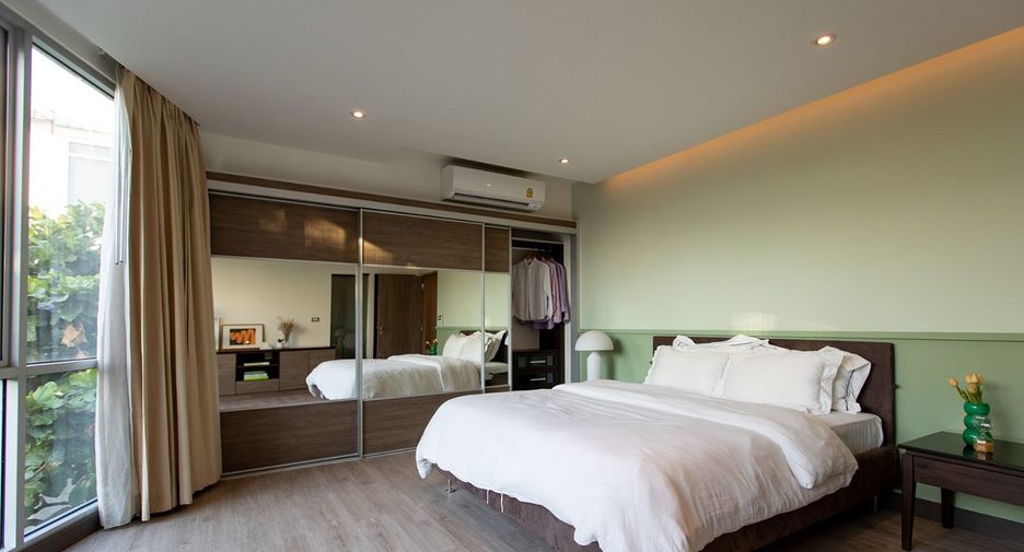 Wohnung zur Miete mit 3 Zimmer in Watthana, Bangkok