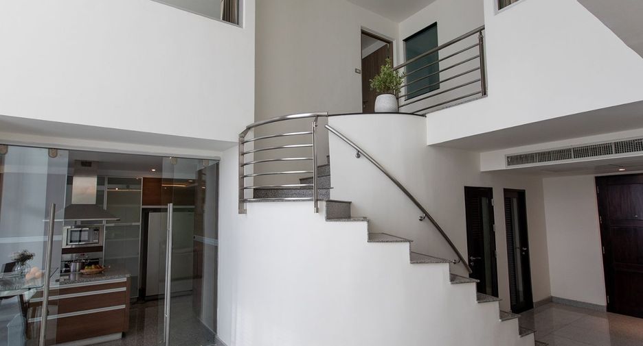 Wohnung zur Miete mit 2 Zimmer in Watthana, Bangkok