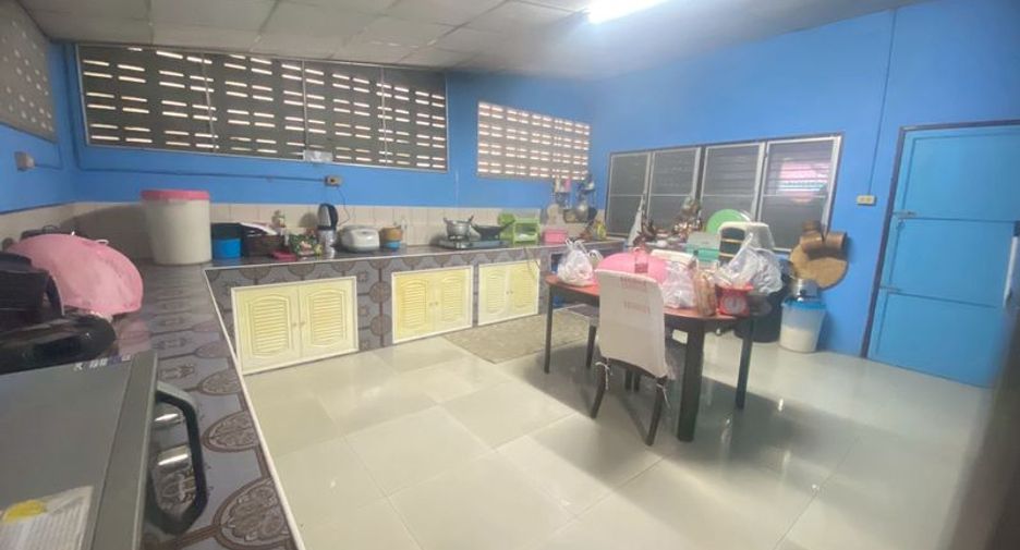 For sale 3 bedrooms house in Ban Bueng, Chonburi
