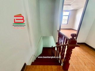 For sale 2 bed townhouse in Thanyaburi, Pathum Thani
