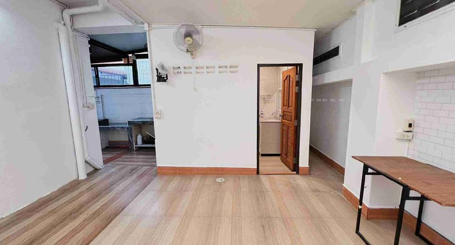 For sale 4 bedrooms house in Nong Khaem, Bangkok