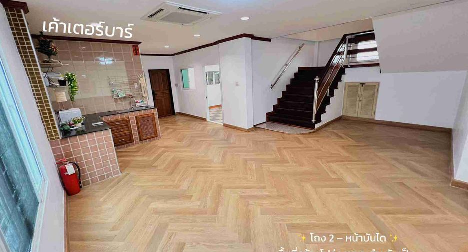 For sale 4 bedrooms house in Nong Khaem, Bangkok