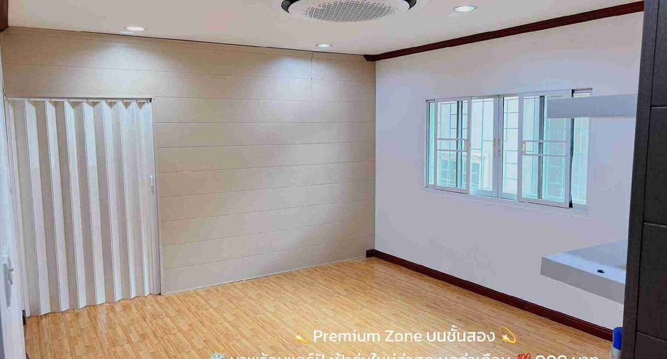 For sale 4 bedrooms house in Nong Khaem, Bangkok