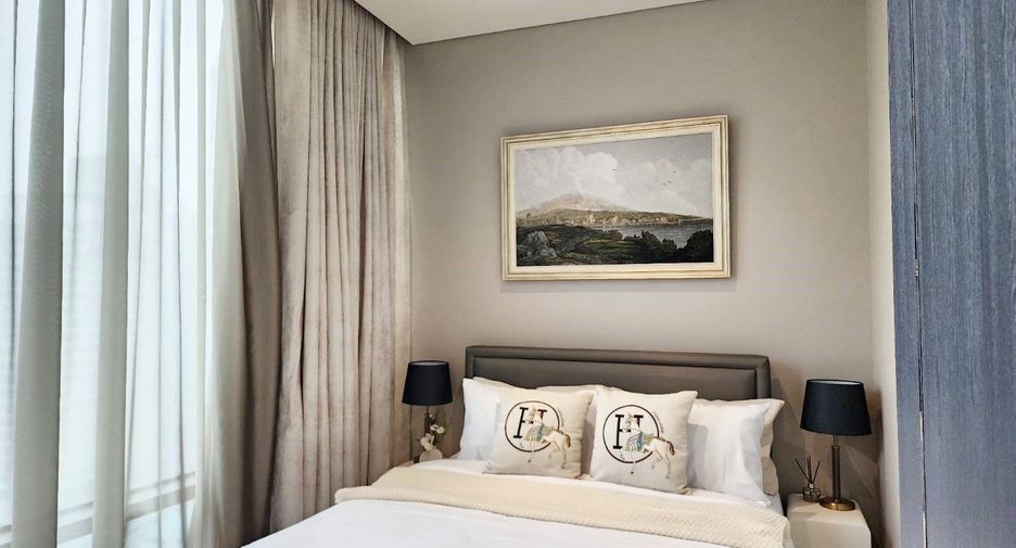 For rent 2 bedrooms condo in Watthana, Bangkok