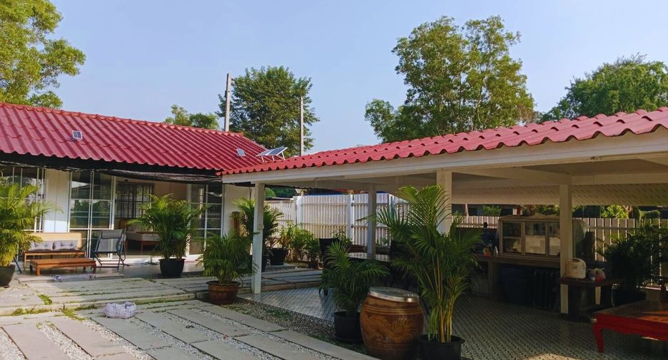 For sale 4 ベッドルーム house in Klaeng, Rayong