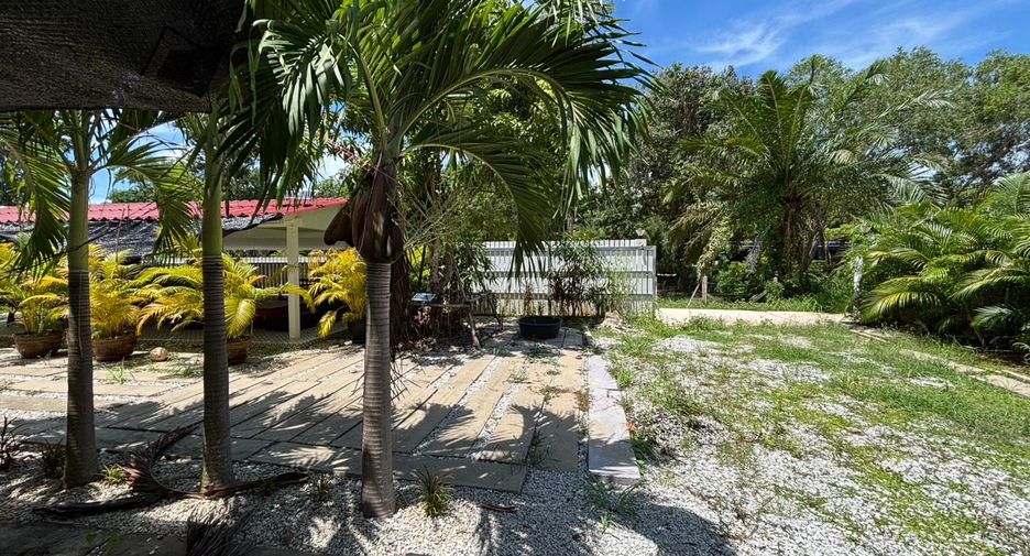 For sale 4 ベッドルーム house in Klaeng, Rayong