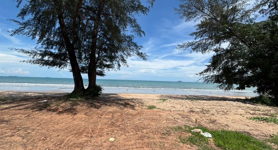 For sale 4 ベッドルーム house in Klaeng, Rayong