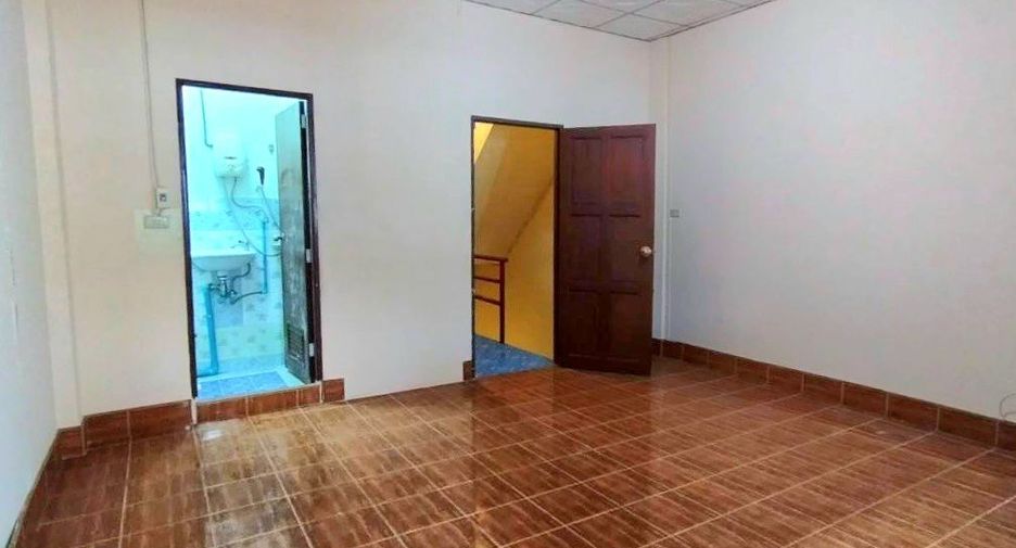 For sale 5 bedrooms retail Space in Bang Lamung, Chonburi