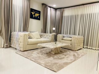 For rent そして for sale 4 Beds house in Saphan Sung, Bangkok