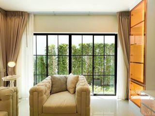 For rent そして for sale 4 Beds house in Saphan Sung, Bangkok