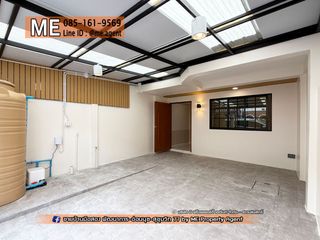 For sale 2 bedrooms townhouse in Phra Khanong, Bangkok