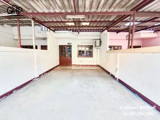 For sale 2 bed townhouse in Sam Chuk, Suphan Buri