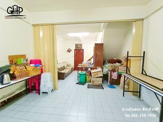 For sale 2 bed townhouse in Sam Chuk, Suphan Buri