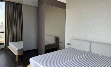 For sale 2 bed condo in Khlong Toei, Bangkok