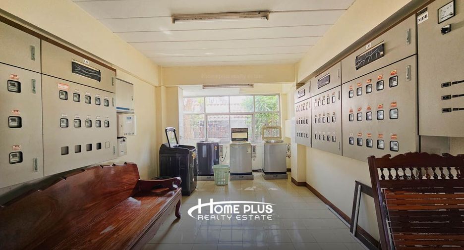 For sale 68 bedrooms apartment in Bueng Kum, Bangkok