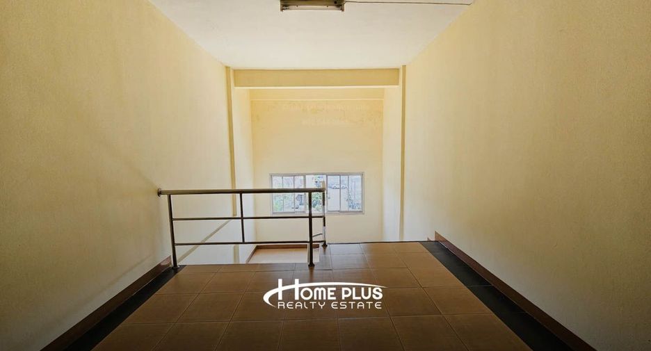 For sale 68 bedrooms apartment in Bueng Kum, Bangkok