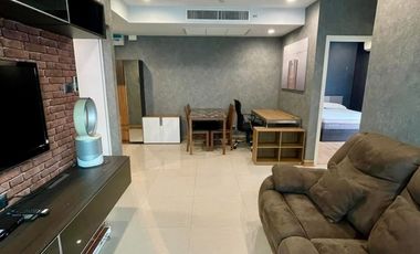 For sale 2 bed condo in Huai Khwang, Bangkok