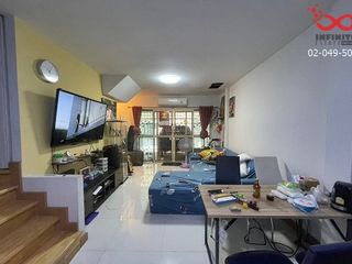 For rent そして for sale 2 Beds townhouse in Bang Khen, Bangkok