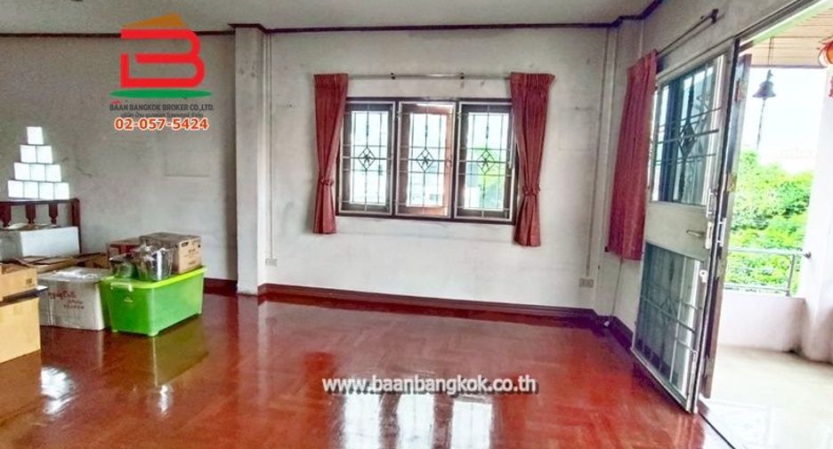 出售 3 卧室 独立屋 在 Bang Sue, 曼谷