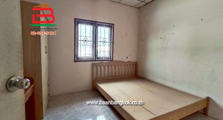 出售 3 卧室 独立屋 在 Bang Sue, 曼谷