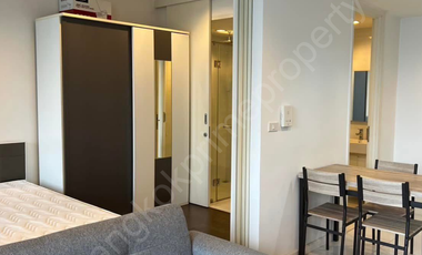 For sale 1 bed condo in Sathon, Bangkok