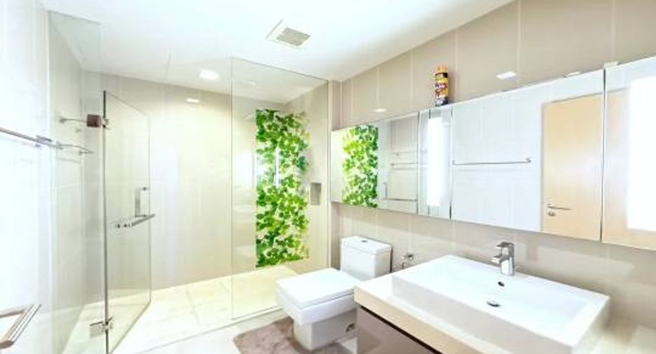 For rent and for sale 2 bedrooms condo in Khlong Toei, Bangkok