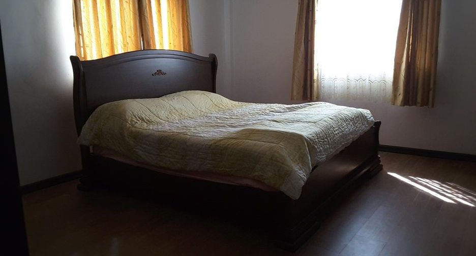 For sale 3 bed house in Mueang Udon Thani, Udon Thani