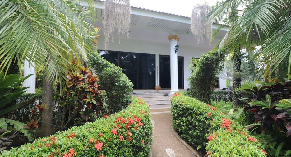 For sale 3 bed house in Mueang Udon Thani, Udon Thani