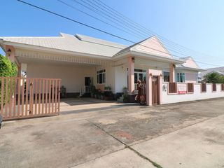 For sale 5 bed house in Mueang Udon Thani, Udon Thani