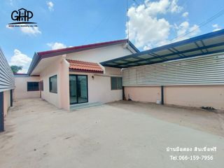 For sale 2 bed townhouse in Mueang Saraburi, Saraburi