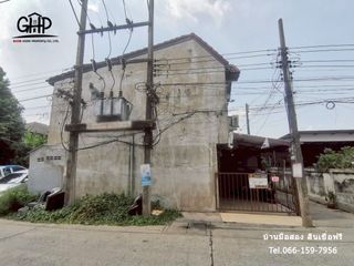 For sale 2 bed townhouse in Lam Luk Ka, Pathum Thani