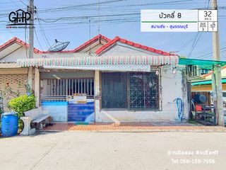 For sale 3 Beds townhouse in Mueang Suphanburi, Suphan Buri