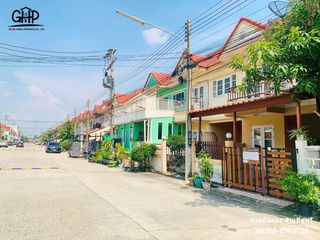 For sale 2 bed townhouse in Khlong Luang, Pathum Thani