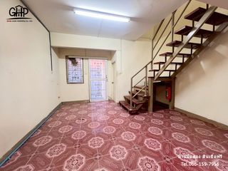 For sale 2 bed townhouse in Thanyaburi, Pathum Thani