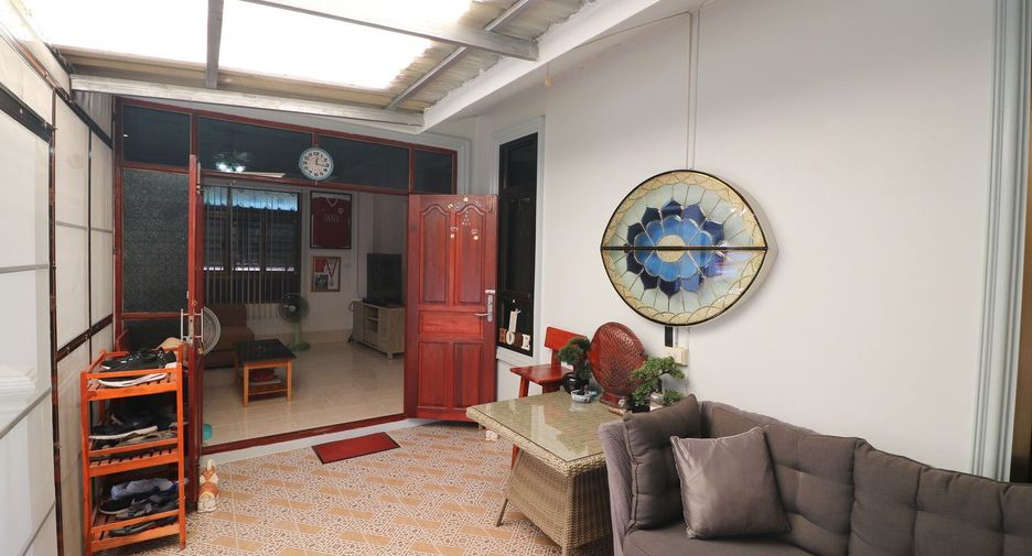 For sale studio house in Sawang Daen Din, Sakon Nakhon