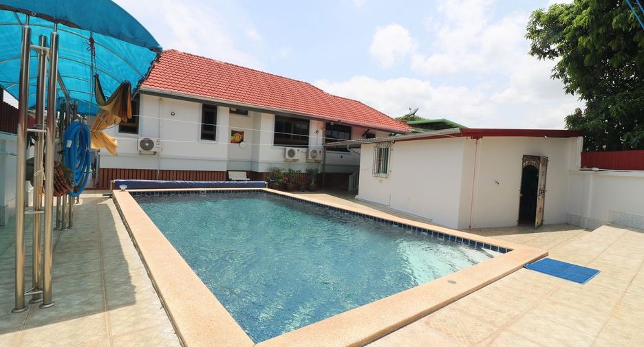 For sale studio house in Sawang Daen Din, Sakon Nakhon