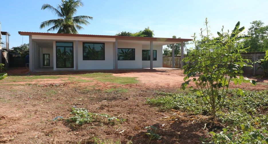 For sale 4 bed house in Mueang Udon Thani, Udon Thani