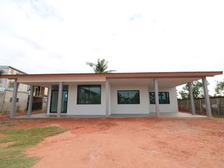 For sale 4 bed house in Mueang Udon Thani, Udon Thani