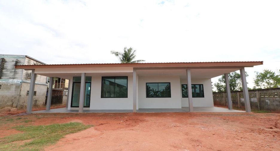 For sale 4 bed house in Mueang Udon Thani, Udon Thani