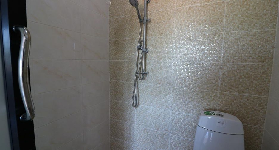 For sale 4 bed house in Mueang Udon Thani, Udon Thani