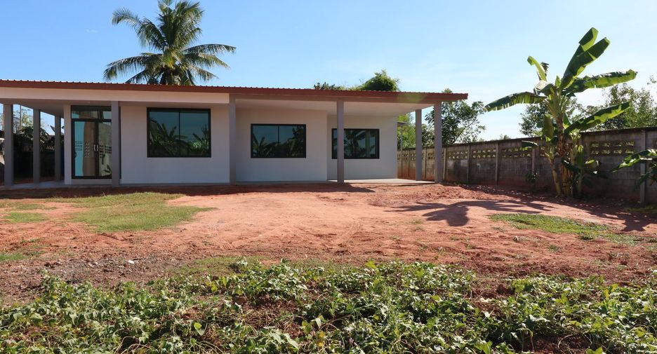 For sale 4 bed house in Mueang Udon Thani, Udon Thani