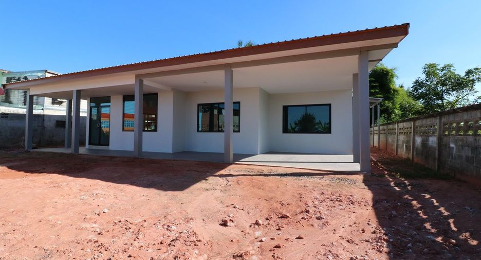 For sale 4 bed house in Mueang Udon Thani, Udon Thani