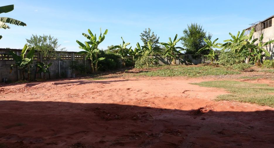 For sale 4 bed house in Mueang Udon Thani, Udon Thani