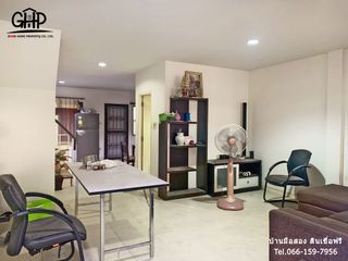 For sale 3 bed townhouse in Thanyaburi, Pathum Thani