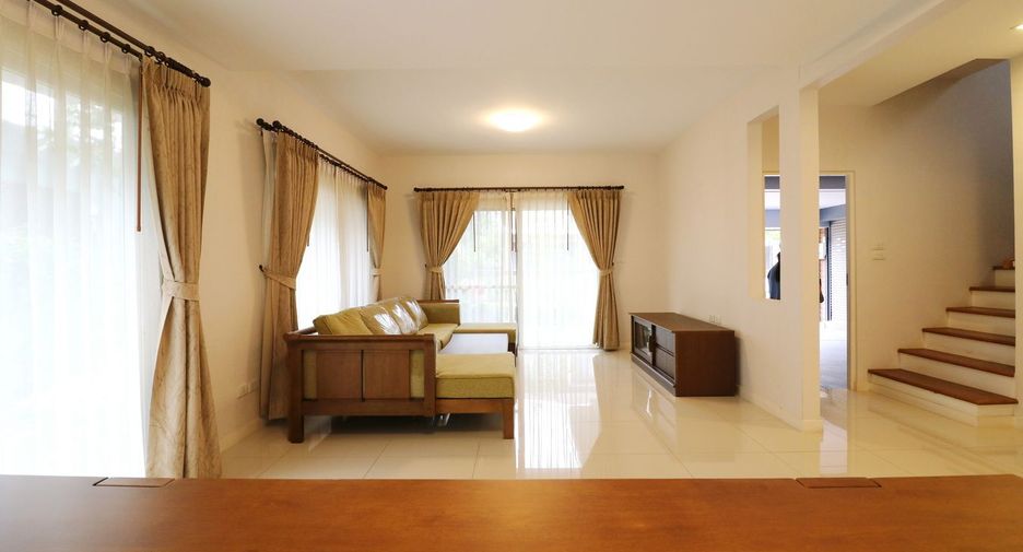 For sale 3 bed house in Mueang Udon Thani, Udon Thani